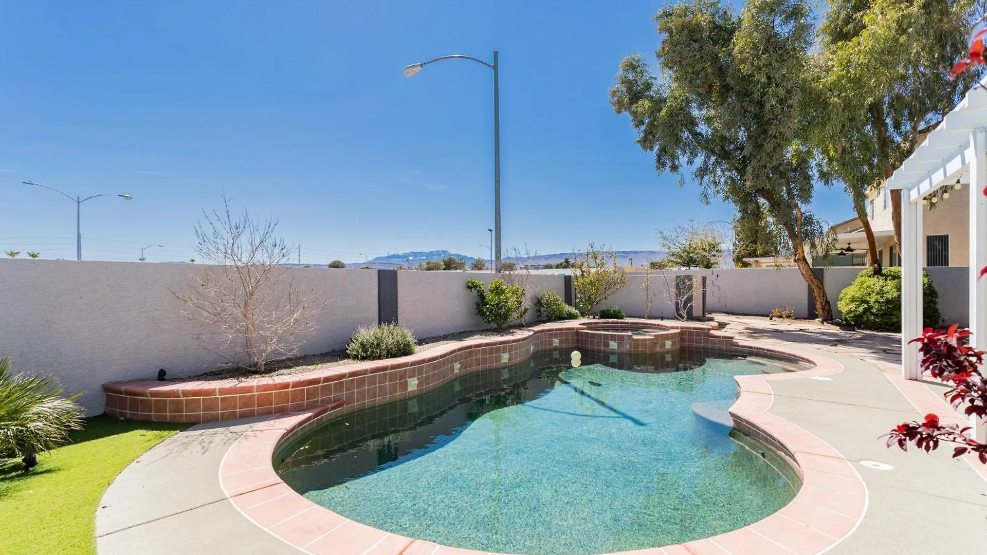 Modern Desert Oasis Villa With Pool And Spa Las Vegas 0*,  Verenigde Staten